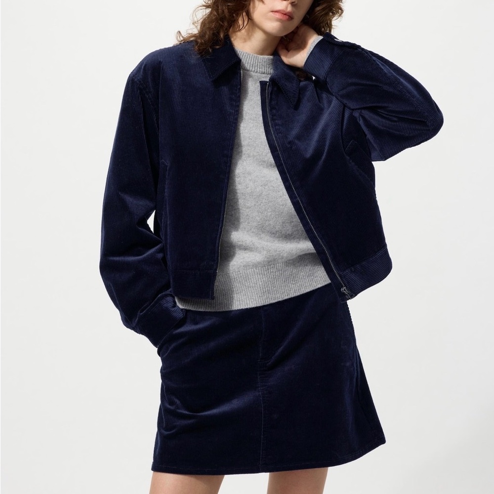 Uniqlo Dark Navy Corduroy Mini Skirt, size XS